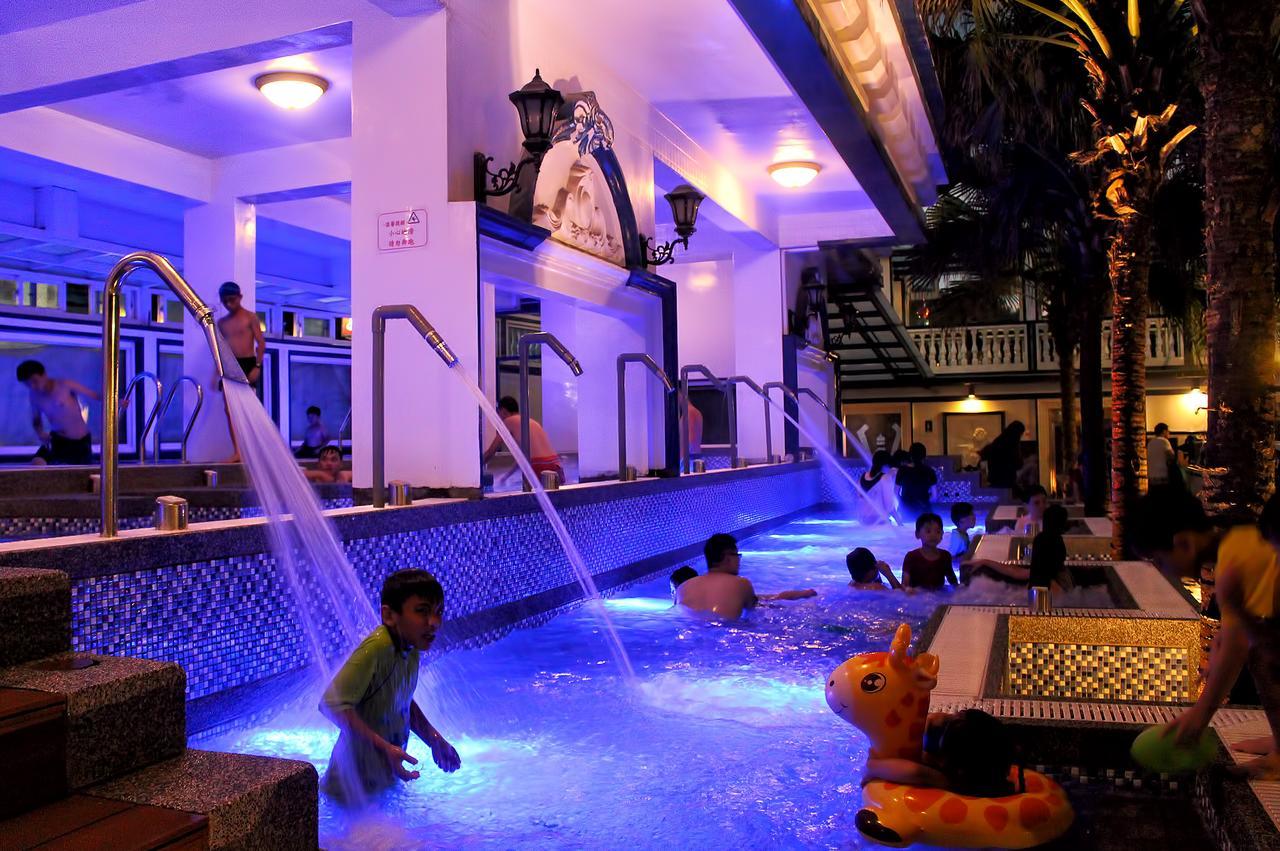 White House Hot Spring Beach Resort Wanli Exterior photo