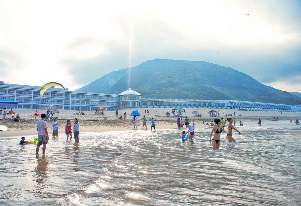 White House Hot Spring Beach Resort Wanli Exterior photo