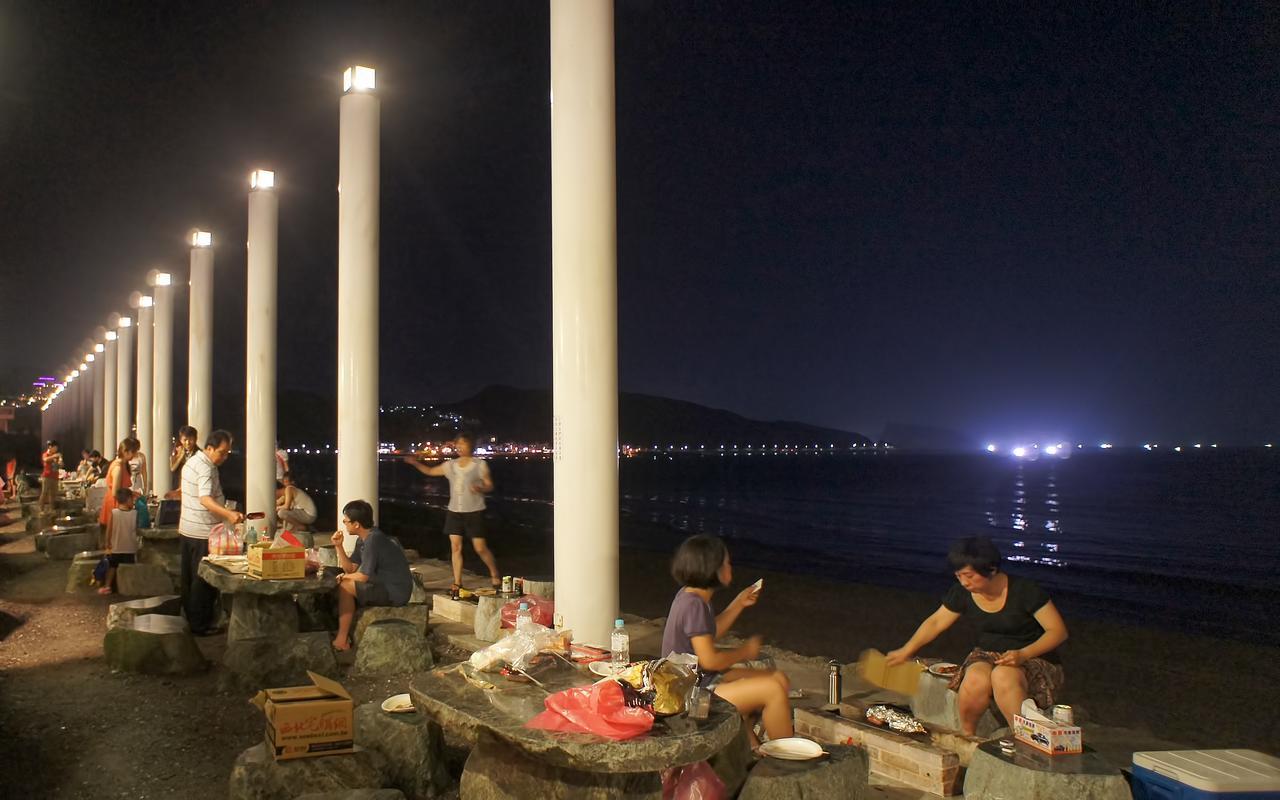 White House Hot Spring Beach Resort Wanli Exterior photo