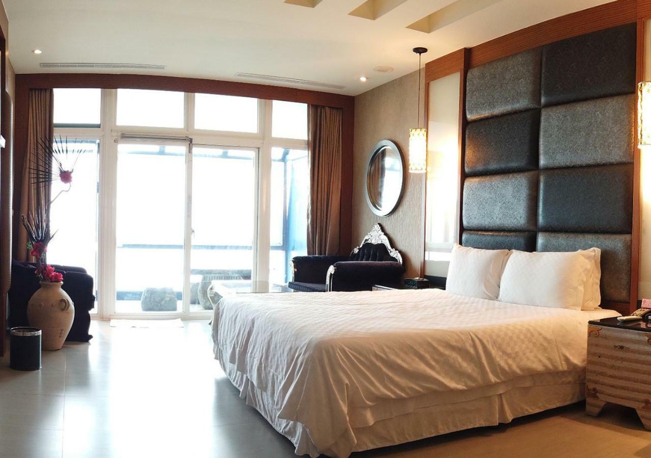 White House Hot Spring Beach Resort Wanli Exterior photo